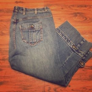 👖 Venezia Blue Jean Capri 💕